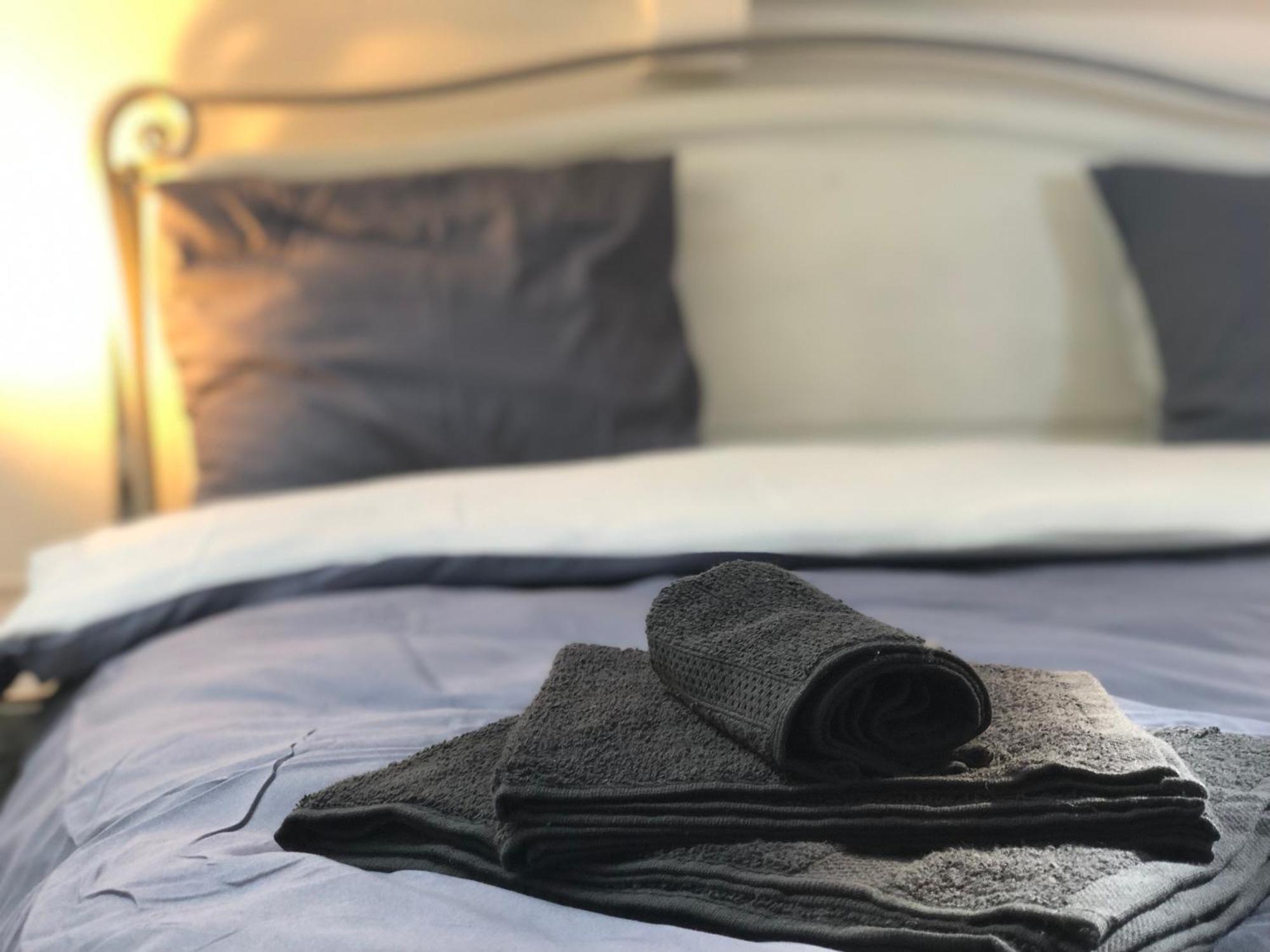 Caleva'S Bnb Pforzheim Luaran gambar